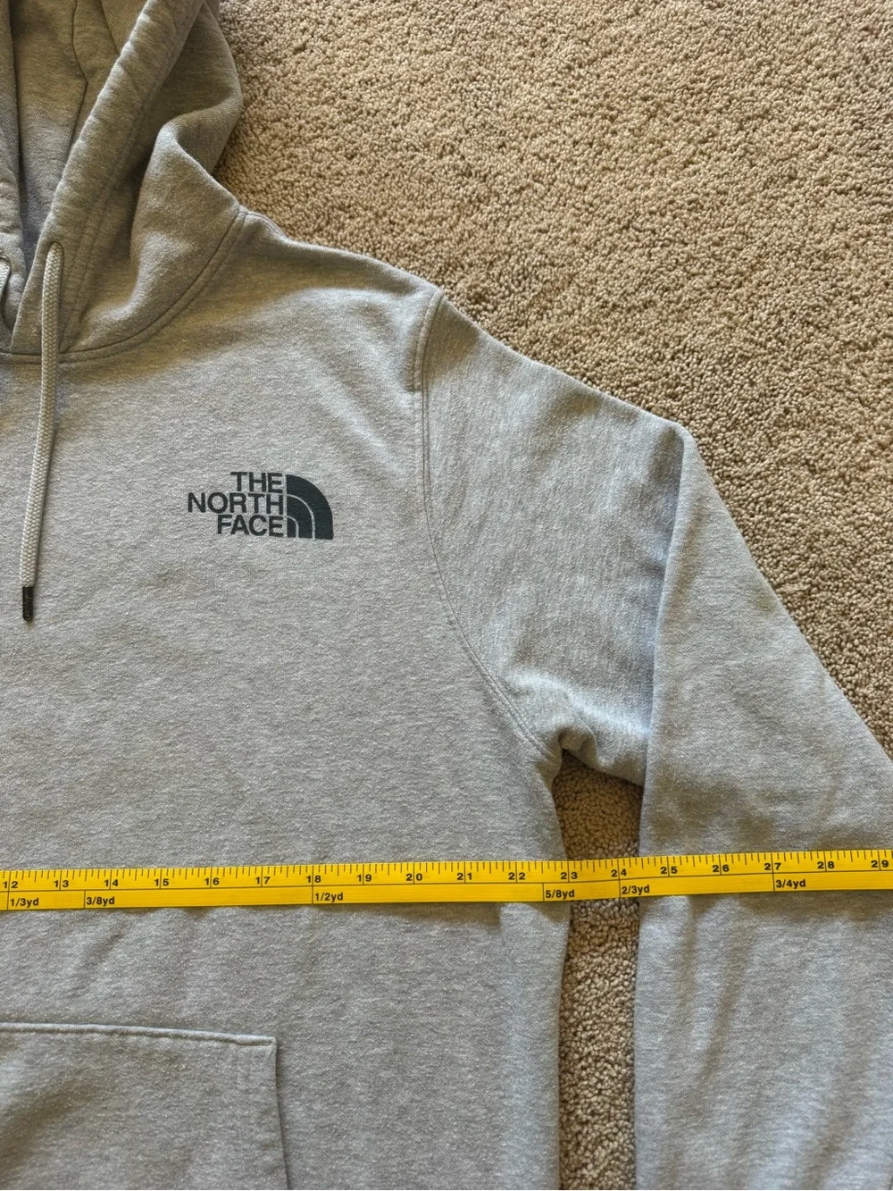 Men’s Large Gray North Face Hooded Sweatshirt, Great Condition